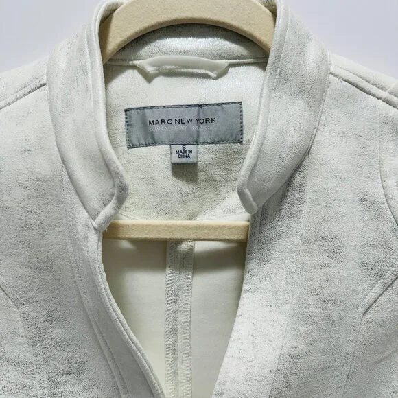 MARC NEW YORK Women's Ivory Silvery Faux Leather Jacket; Size: Small (S) - Picture 2 of 4